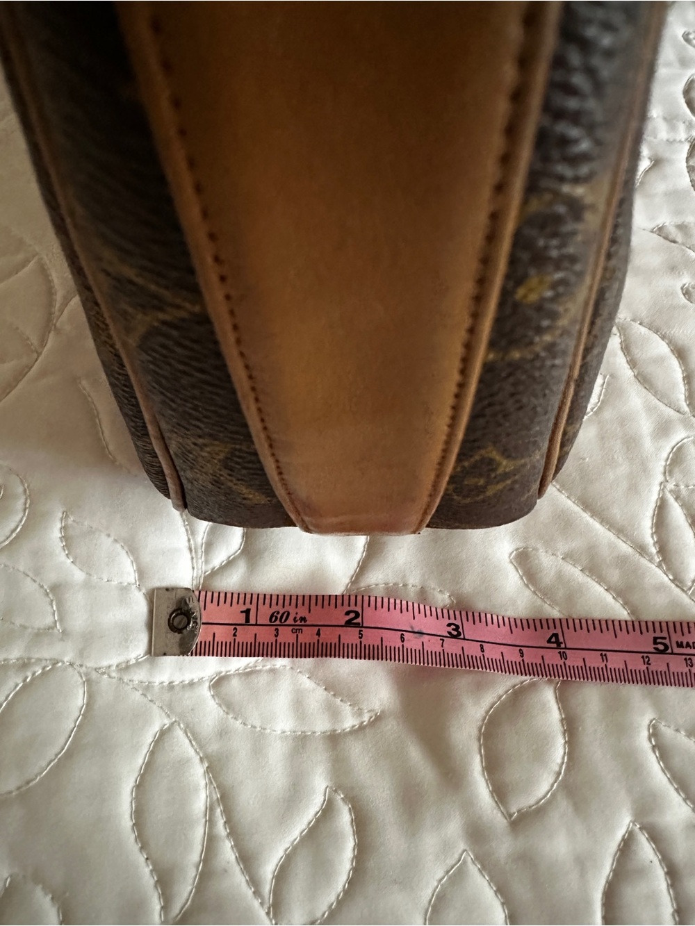Louis Vuitton Monogram Canvas  Shoulder Bag in Brown and Tan - Picture 10 of 13